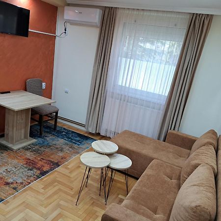 Apartman Borsalino Subotica Zewnętrze zdjęcie